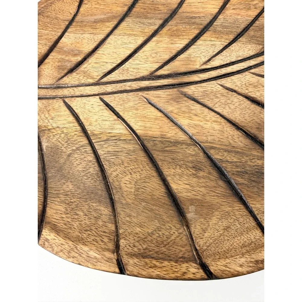 N/A carved wooden